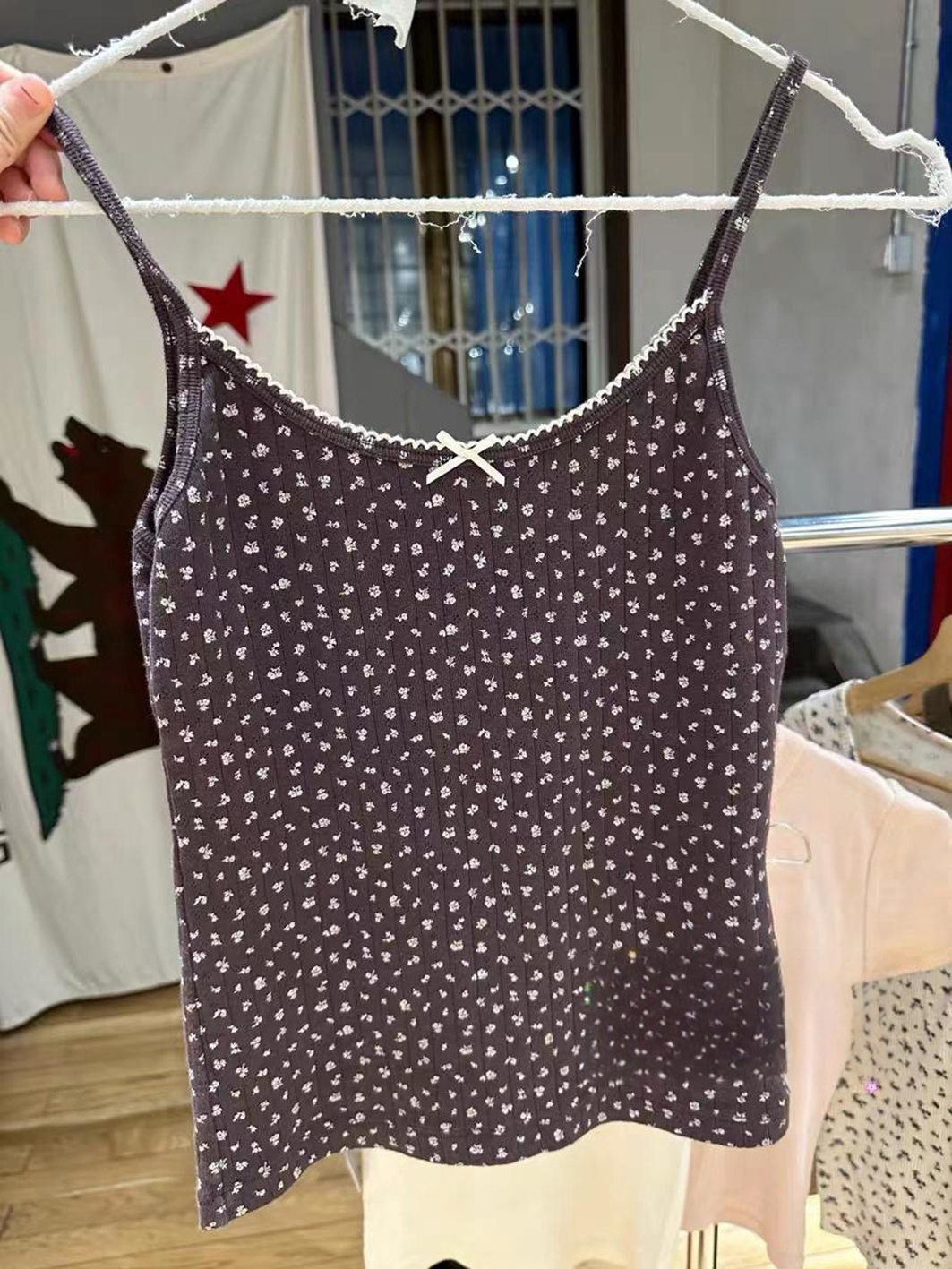 Jahrgang braune Blumen schleife Ernte oben Frauen Sommer Baumwolle ärmellose Aushöhlung Westen Kleidung amerikanische süße schlanke Tanktops y2k: MULTI