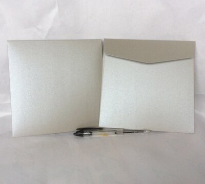 50pcs- Pearl Paper Square Envelope 14x14cm Wedding Invitation Envelopes Handkerchief Special Invitation: silver