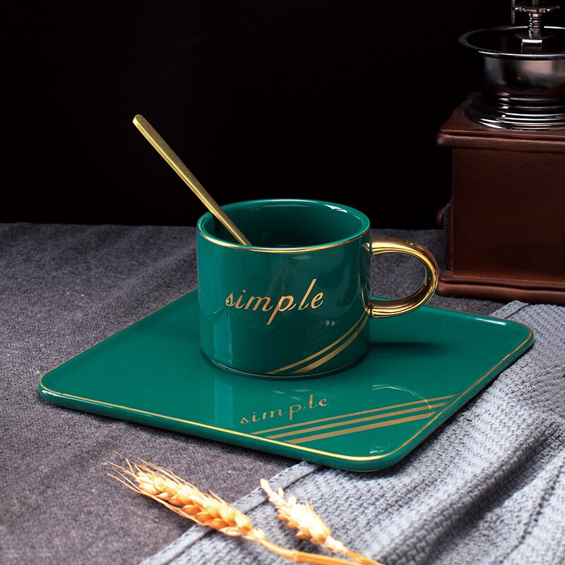 Gouden Rand Luxe Keramische Kantoor Koffie Kop En Schotel Set Melk Thee Mokken Verjaardag Koppels Vrienden Cup Met Lepel geschenkdoos: Bright green