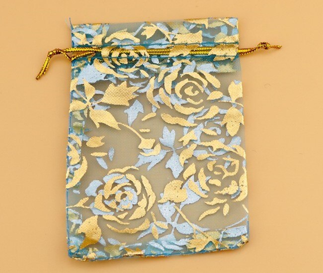 100 stuks/partijen sieradenverpakkingen, organza garen zakjes, net zakjes, gouden stempel snoepkleurige trekkoord bedankjes zakjes: Hemelsblauw