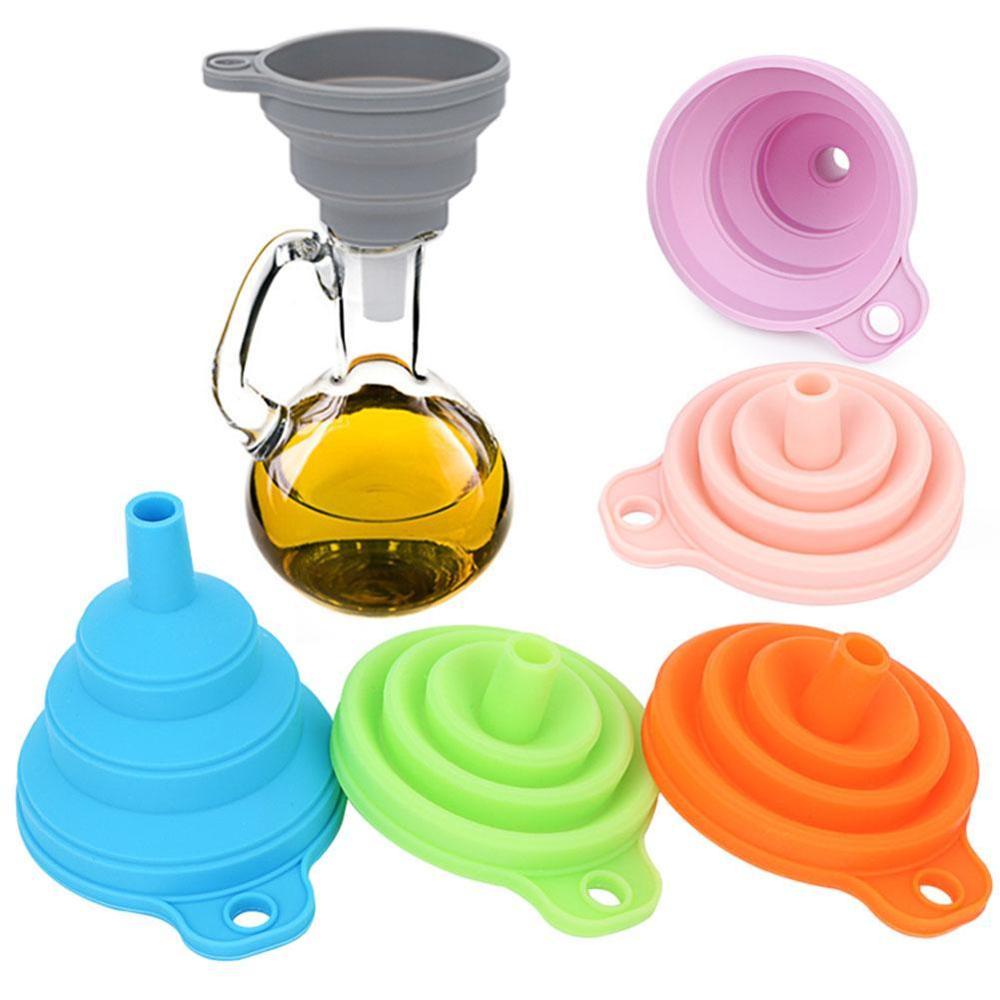 30ML Portable Cute Hangable Silicone Mini Hand Sanitizer No Clean Squeeze Empty Bottle Travel Safe Hand Gel Holder Split Bottles