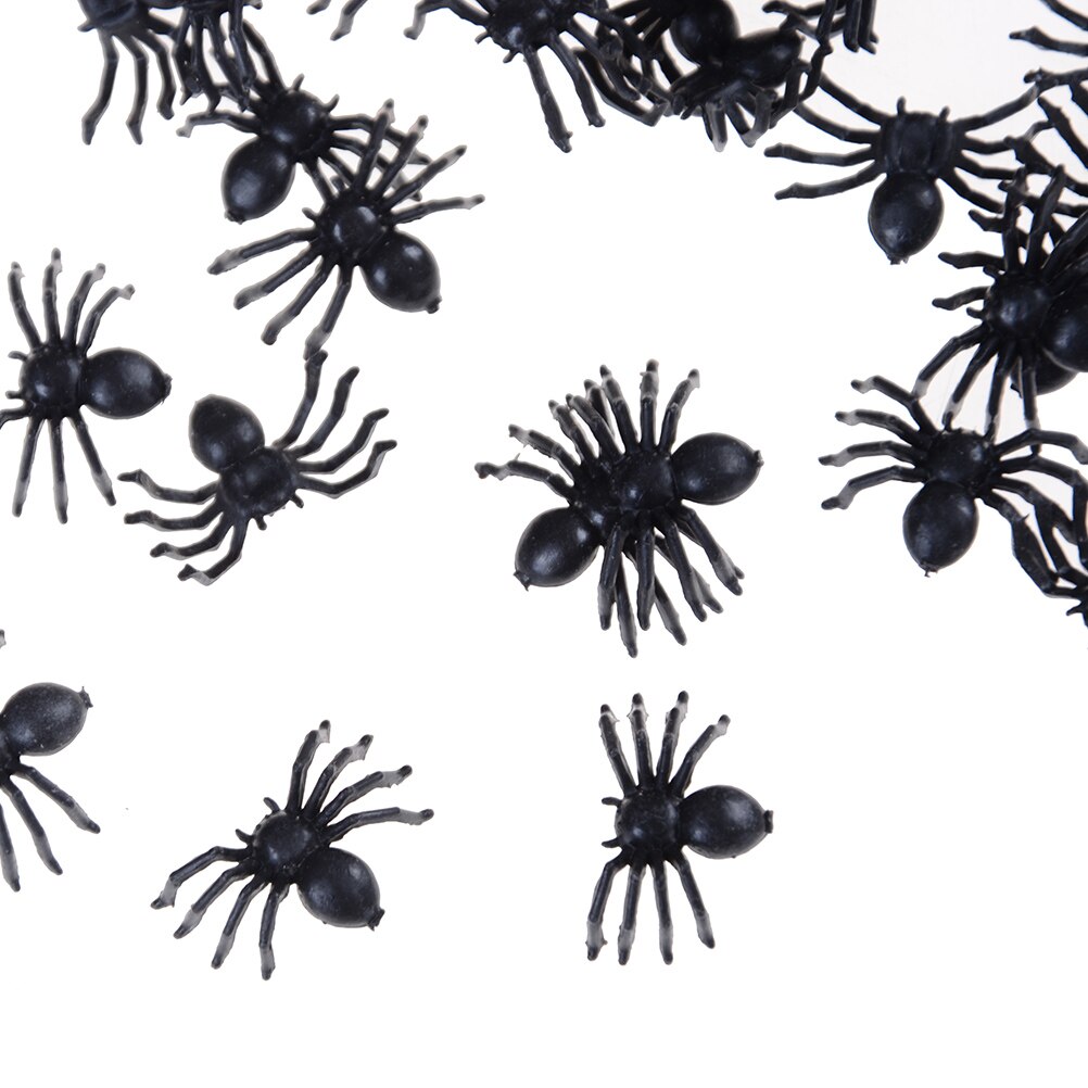 50 Stuks Halloween Decoratieve Spiders 2Cm Kleine Zwarte Plastic Nep Spider Speelgoed Grappige Grap Prank Realistische Props