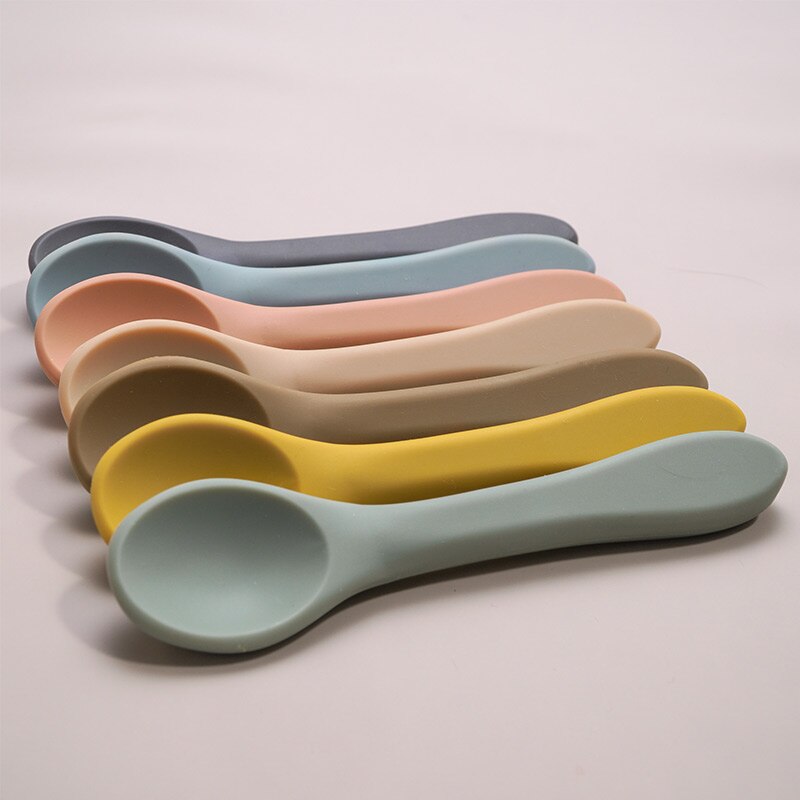 Certyfikat FDA niemowlę silikonowy podajnik łyżka przenośna łyżeczka robić herbaty dla dzieci chłopcy Girlsd jednolity kolor żywności łyżka maluch sztućce