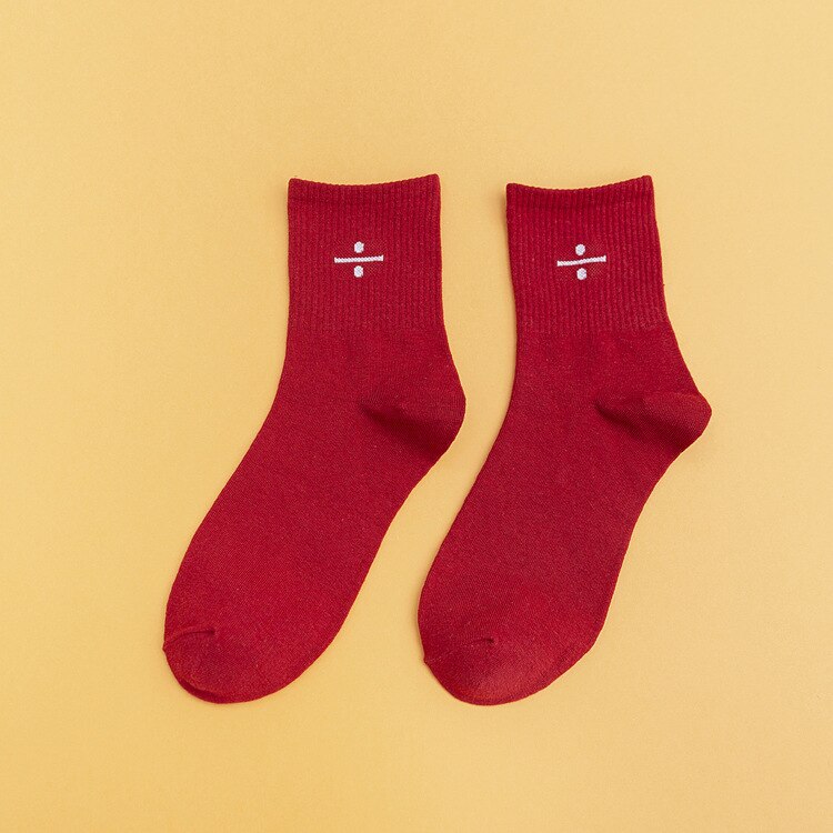 Nowe japońskie skarpety damskie w stylu retro w stylu retro bawełniane znaki interpunkcyjne damskie skarpetki bawełniane w połowie rury hurtowo skarpetki damskie: C9