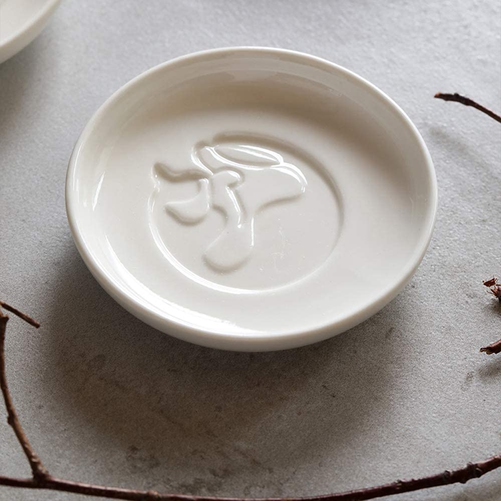 Ceramics Sauce Dish Cat Relief Seasoning Dish Mini Side Bowl soy sauce dishes dinnerware Meow Porcelain(Set of 4)