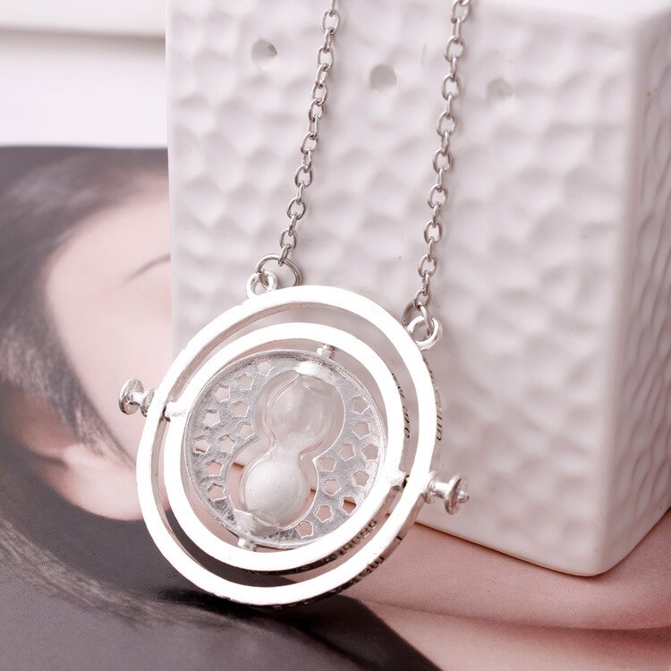 Collar de reloj de arena para mujer, colgante de cadena de oro retro, collares de: White K