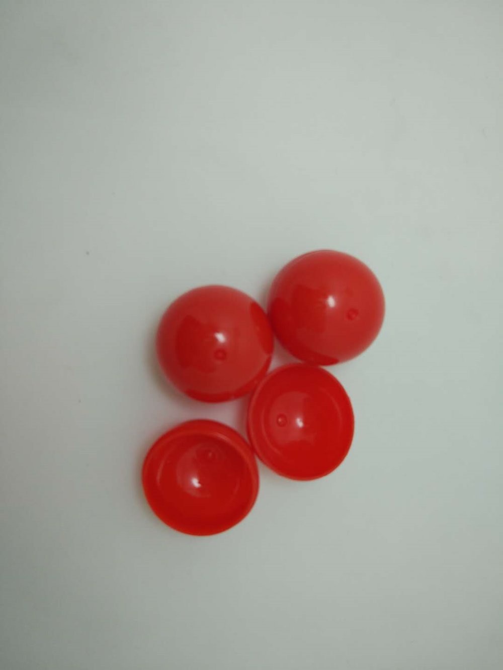 100pcs 30mm full red color toy capsules with ; Plastic Toy Capsule solid color ball