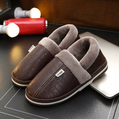 Män vintertofflor manliga inomhus bomullsflip flops skor dam pu läder vattentät varm hem toffel stor storlek: Brun / 42-43