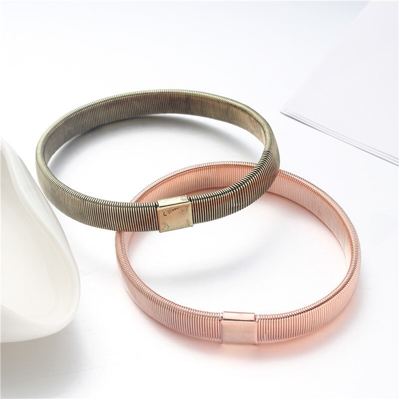 Armband dam skjorta ärmhållare metall armband hålla ups strumpebandsvant ring herr armband elastisk båge armband (ej par)