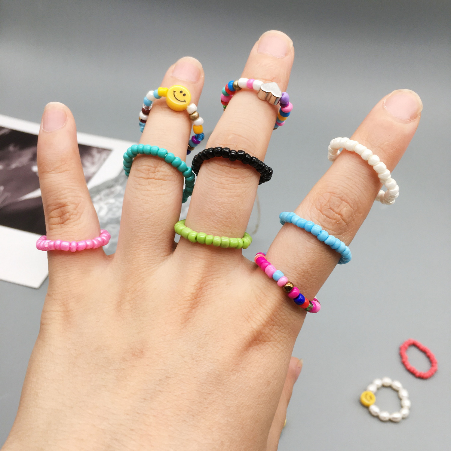 Anillos de cuentas de semillas simples para mujer, anillos con cuentas de cristal a la , bonitos y minimalistas, cuentas coloridas, anillos finos apilados geométricos
