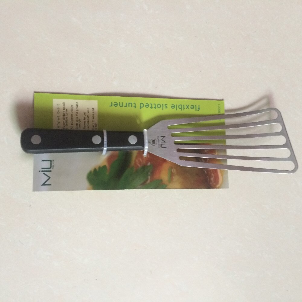 Stainless Steel 11" Thin Flexible Blade - Angled Slotted Turner - (90011)