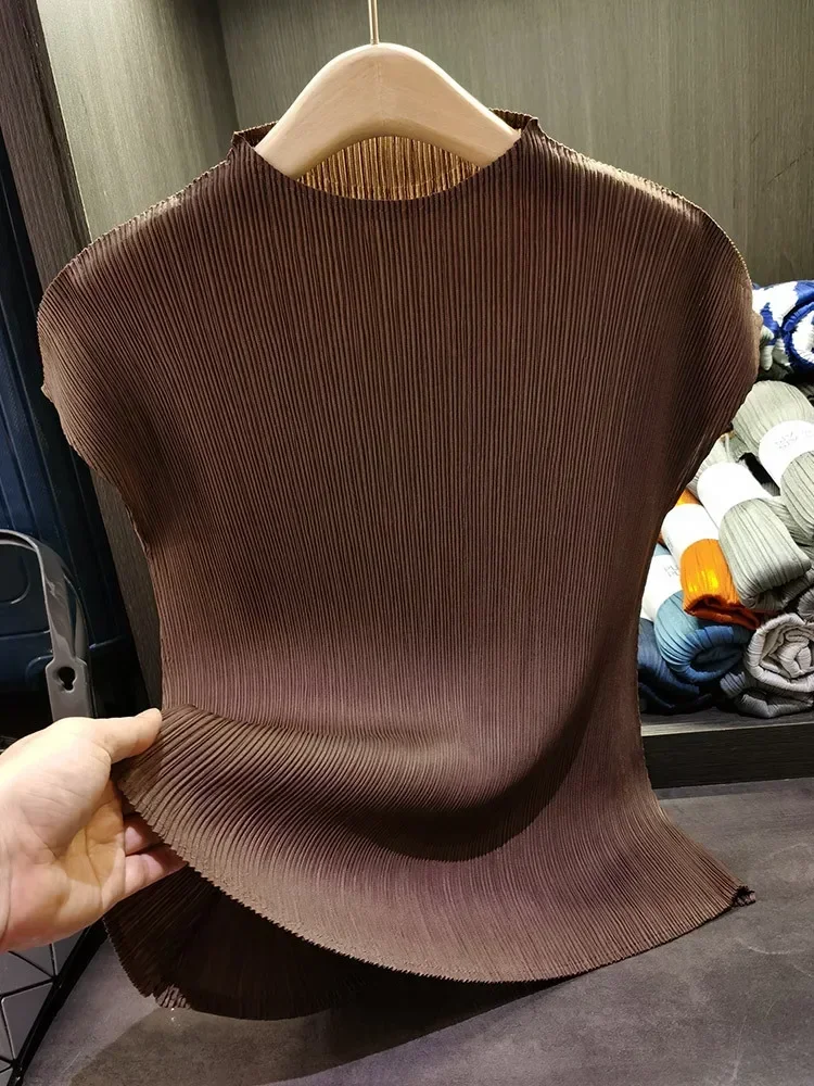 Camiseta plisada de Original para mujer, Tops con estampado de flores plisadas, informal, ropa Retro holgada fina para mujer 2025