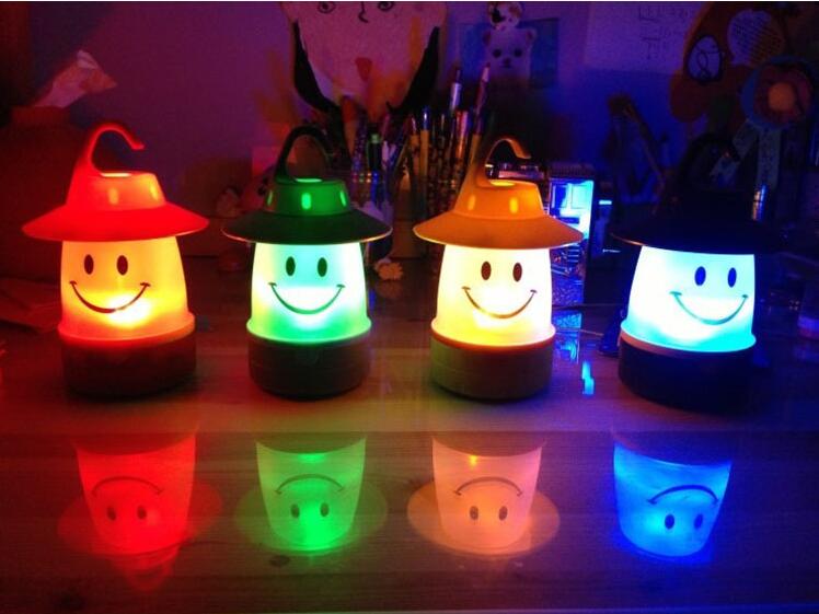 Moving Table Lamp for Party Indoor Outdoor , Smile lantern Smile Face Portable LED Night Light