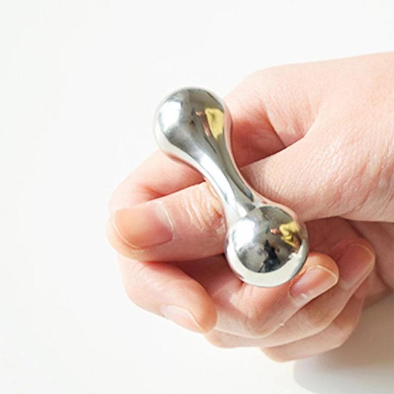 Titanium alloy bone decompression toy C2W2