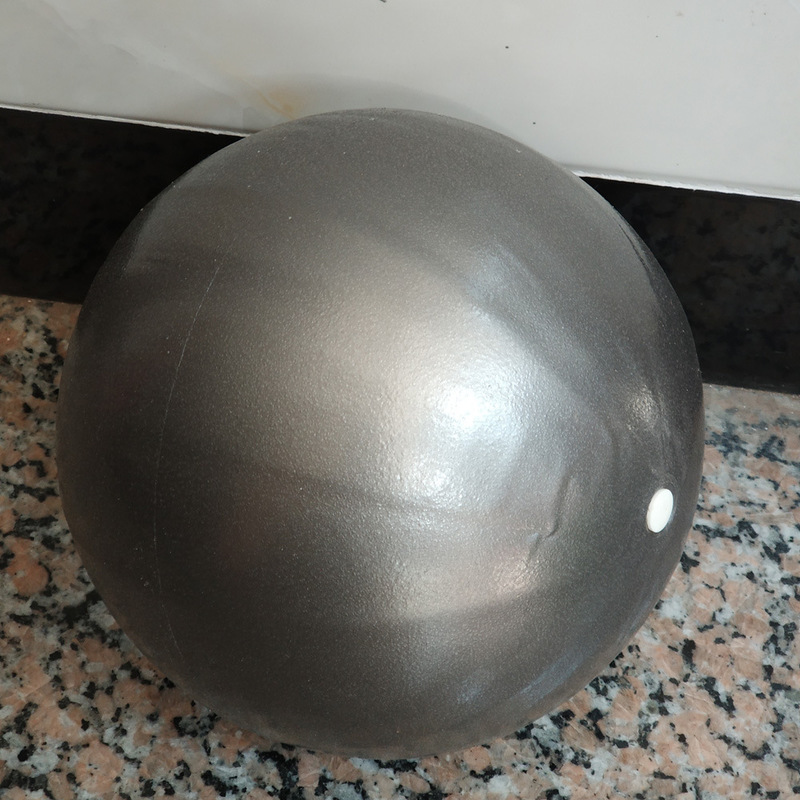 20-25cm pvc-yogabälle, dickwandig, für pilates, training, peeling, wasserdicht, sicher, sport, fitnessstudio, yoga-ausrüstung: Grau