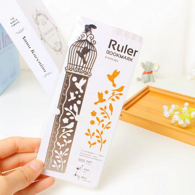 1 PC 4 Stil Wählen Nette Kawaii Kreative Pferd VogelkäFeige Hohl Metall Lesezeichen Lineal Für freundlicher Schüler Schule Liefert: A