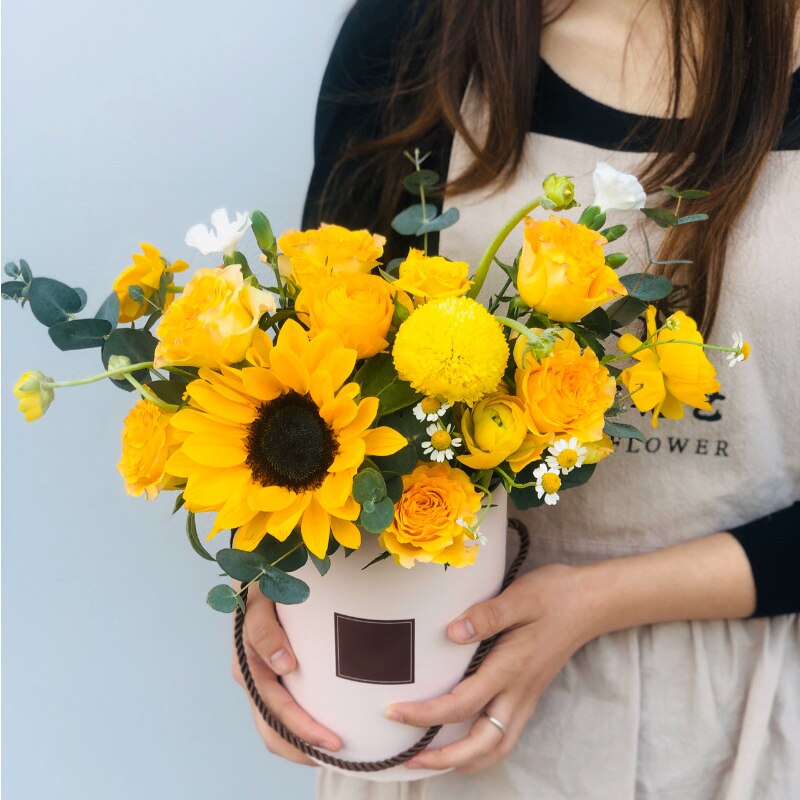 Bouquet Flowers Box Packaging Boxes Lid Hug Florist Flower Hold The Bucket Box Weedding Party Table Decor Round Boxes