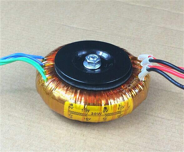 Der hifi 30w o-typ-transformatorausgang verfügt über dual 8v- und dual 16v- spezifikationen.