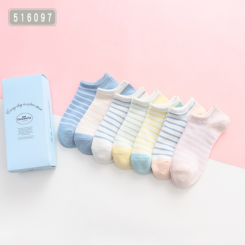 Forår kvinder sokker 7 par stribet slik farve bomuld piger ankel sokker farverige bløde usynlige korte dame sokker: Ankel