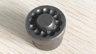 D3K-12mm Semi Automatic Buttonhole Machine: Black