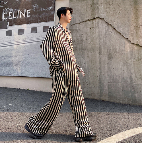 Conjuntos de ropa a rayas de estilo satinado para hombre, camisa informal holgada de manga larga, pantalones, ropa de calle Vintage, camisas de vestir para , pantalón: XL