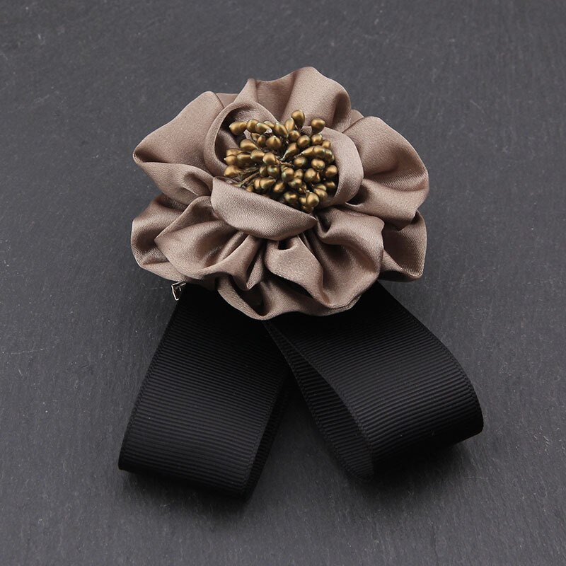 Koreanisch Stoff Band Bogen Brosche Rose Blume Bowknot Krawatten Korsage Broschen Kragen Stift für Frauen Kleidung Zubehör: khaki