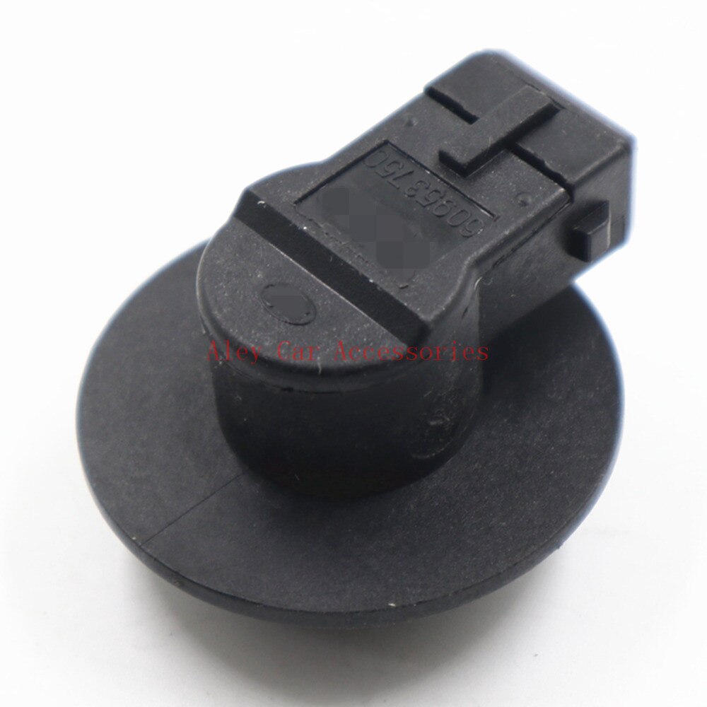 60953750 36118-83E00 36118 83E00 3611883E00 Light Bulb Holder OEM