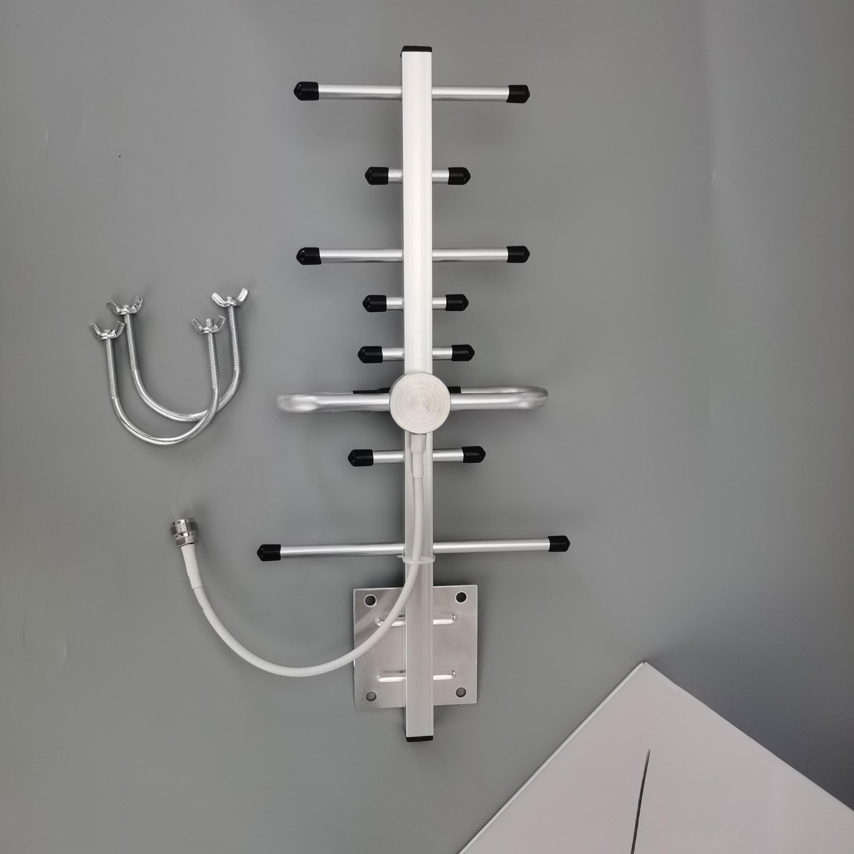 Antena Yagi 2G 3G 4G para exteriores, 698-2700 MHz, compatible con repetidor de señal GSM UMTS LTE WCDMA, 10 dBi, trabajo de alta ganancia para todos los impulsores