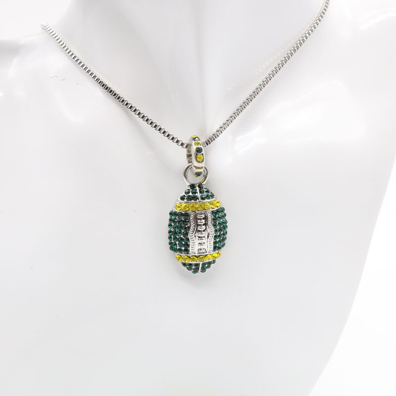Homens caixa longa corrente softball soprts pingente colar verde strass futebol pingentes jóias promoção presentes