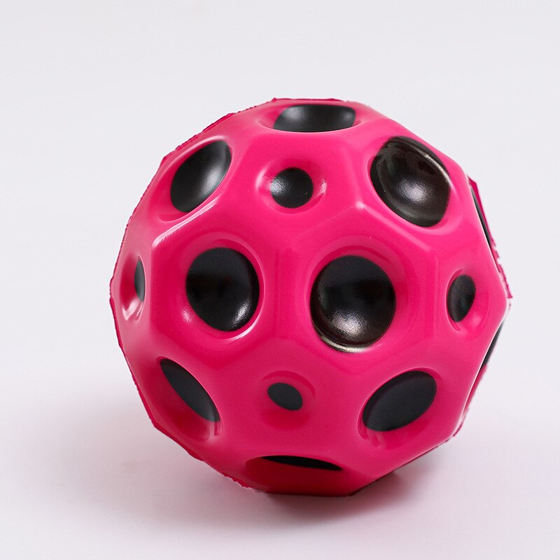 6cm mini högelastisk solid pu skum fotboll träning hål boll för att lindra stress fidget leksak elastisk boll moon ball för barn: Rosröd