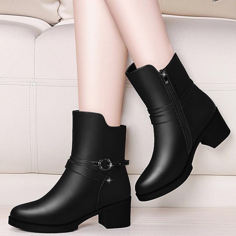 Botines elegantes de piel para mujer, botas cortas de tacón alto para invierno, zapatos de vestir formales para de boda, estilo inglés,