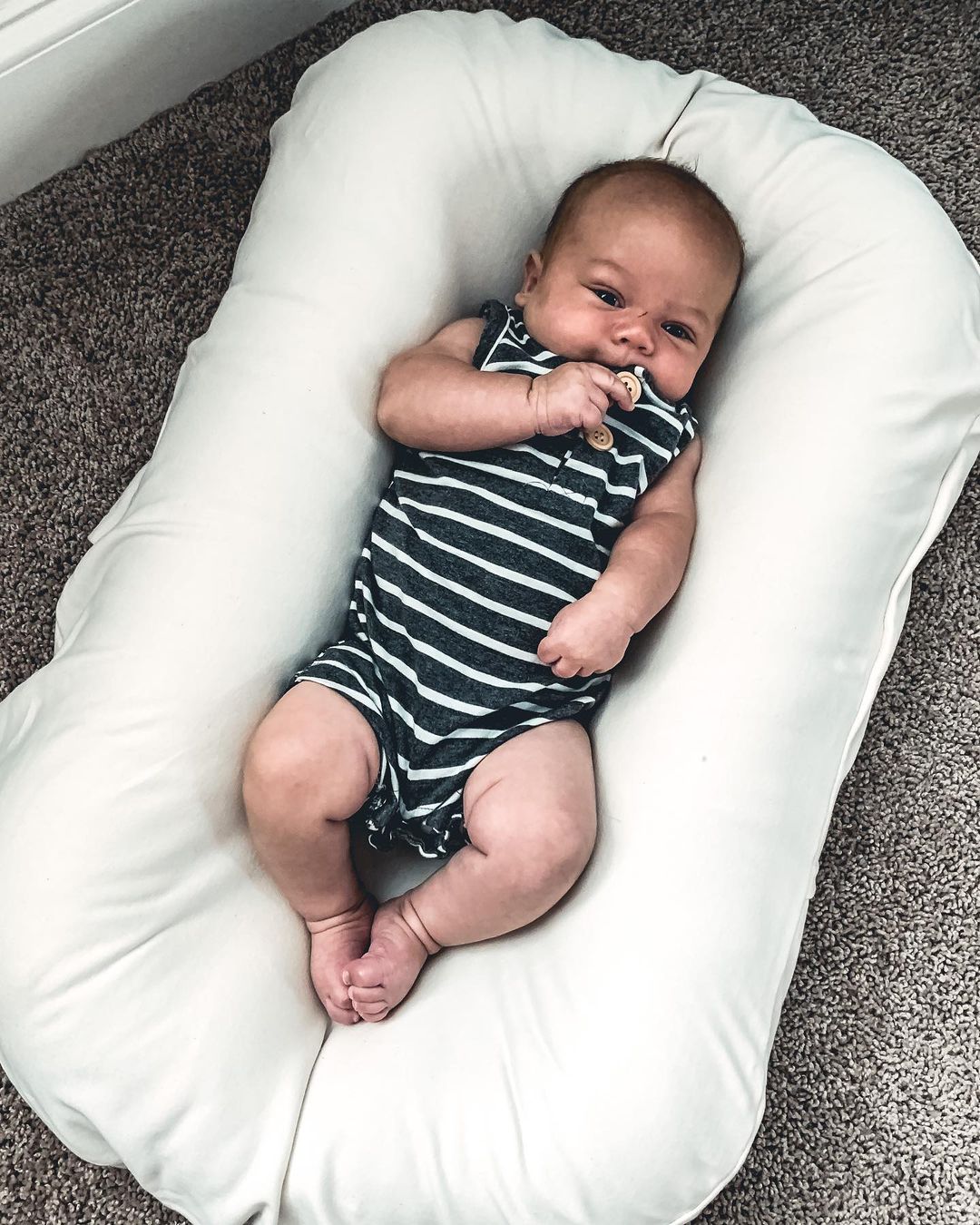 Organic Cotton Baby Lounger Infant Co Sleeper Bed Bassinet Portable BabyNest Crib for Girls Boys Baby Cribs Cradle