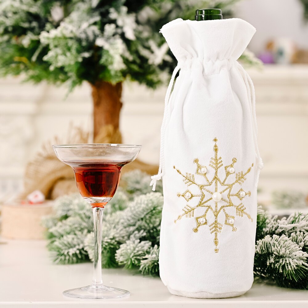 Winter Decoration Christmas Wine Bottle Cover Bags Delicate Snowflake Pattern Wine Bottle Holders: 1