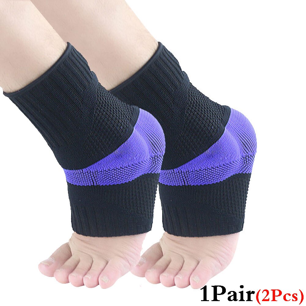 TopRunn Foot Socks Ankle Brace Compression Support Sleeve with Silicone Gel-Boosts Recovery from Joint Pain,Sprain, Heel Spur: Black-1Pair / S
