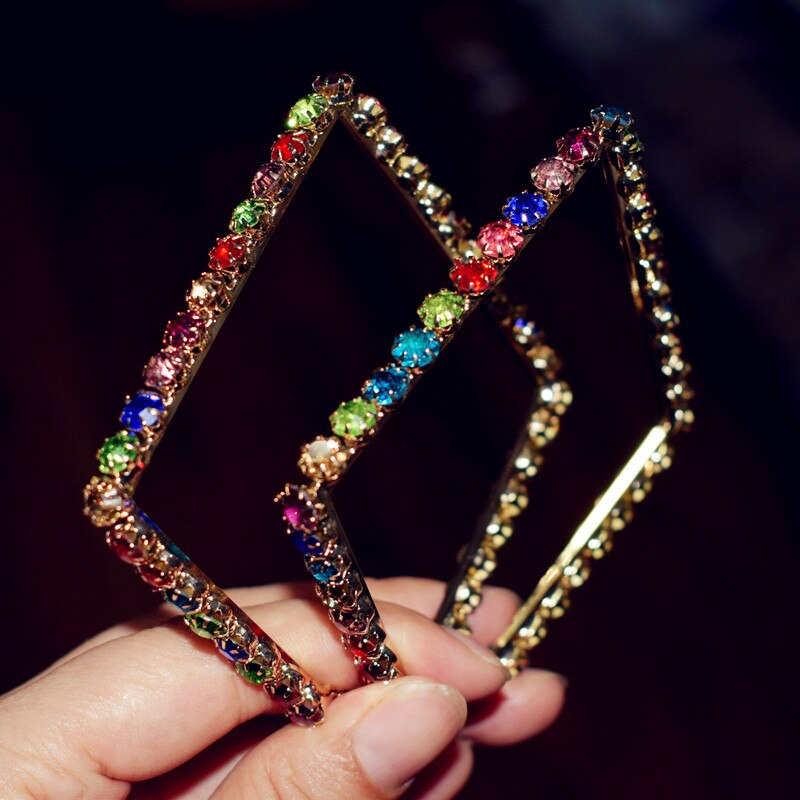 Nuovo Arrivo Delle Donne di Modo Lucido Gemme di Cristallo Quadrato Orecchini Del Cerchio Dei Monili di Vendita Calda Alla Moda Dichiarazione Orecchini Accessori