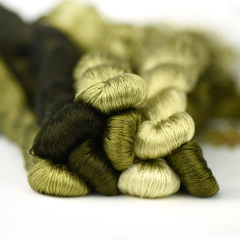 silk embroidery thread / 100% silk thread /hand embroidery embroider cross stitch/ Mould green/8 gradient color