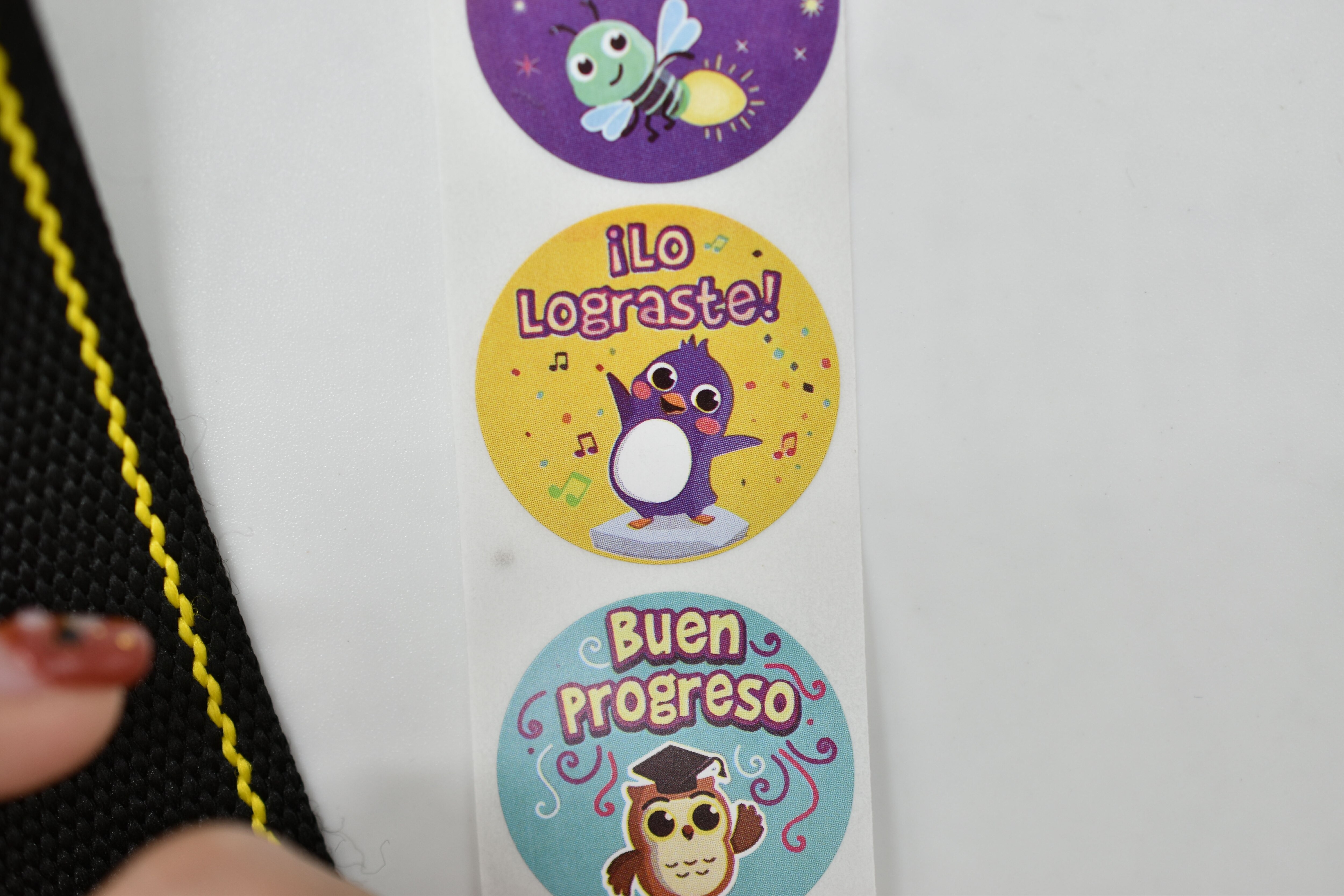 Cartoon Animals Stickers 1 inch Spanish Reward Sticker for Kids 500pcs/roll 8 Designs Motivational Cute Stickers