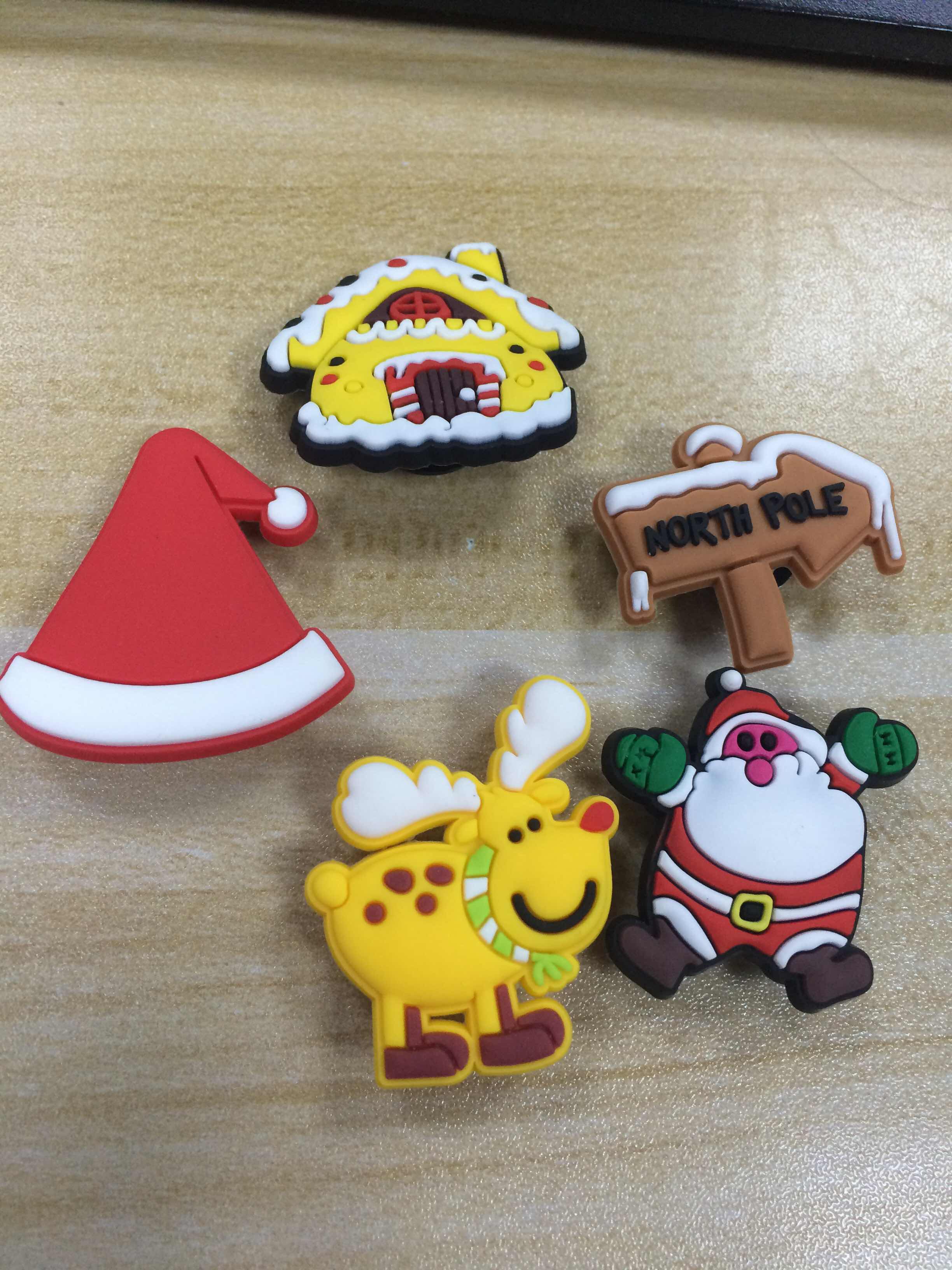 1Pcs Snowman PVC Fridge Magnet Home Decor Christmas Tree Magnetic Stickers on Refrigerator Santa Claus Message Magnets Xmas