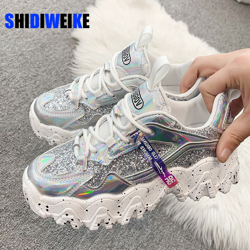 Forår efterår kvinders chunky sneakers kvinder platform sko bling pailletter snøre snøre vulkanisere sko kvindelige trænere far sko
