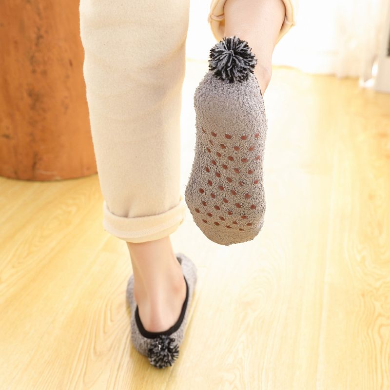 1 Pair Lady Winter Fuzzy Warm Slipper Floor Socks Cute Cartoon Animal Embroidery Coral Velvet Hosiery Footlet Sock Warmer