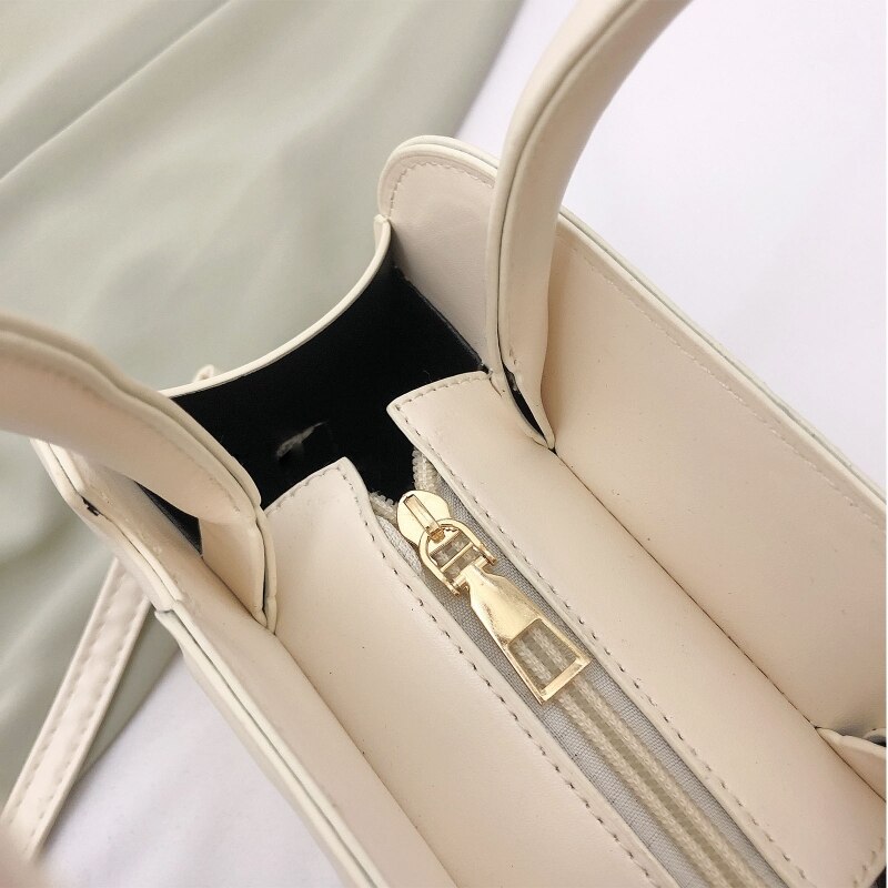 Square Shopping Shoulder Crossbody Bags for Women Adjustable Alloy Strap Girls Shopping Dating Purses and Handbags