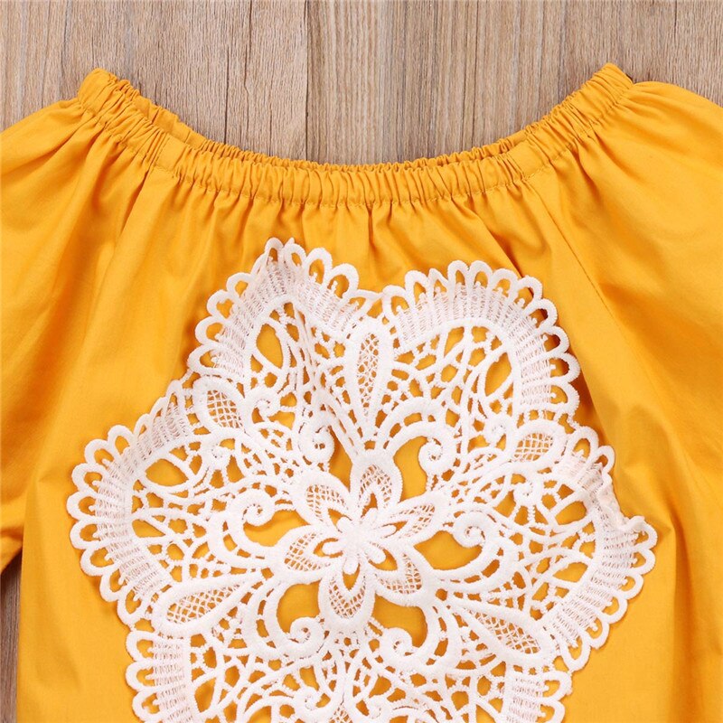 zomer solid baby meisjes kant flare mouwen bodysuit baby Geel