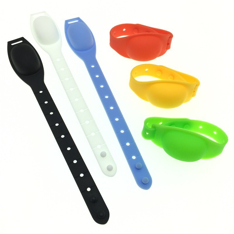 Sanitizer dispenser armbånd armbånd sanitizer dispenser gel armbånd, håndvask flytende silikon med silika pumper disinf