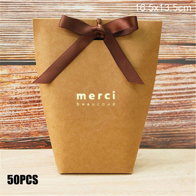 50 Stks/partij Zwart Wit Bronzing Franse "Merci" Papier Candy Bag Dank U Bonbondoos Pakket Bruiloft Verjaardag party Favor Tassen: big Merci kraft