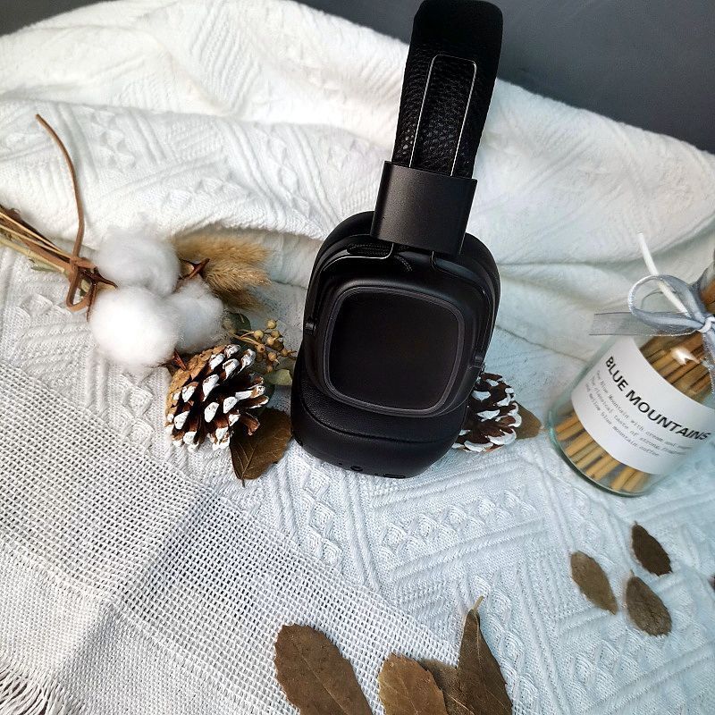 Novos fones de ouvido Bluetooth sem fio iluminados montados na cabeça adequados para microfone subwoofer MAJOR IV