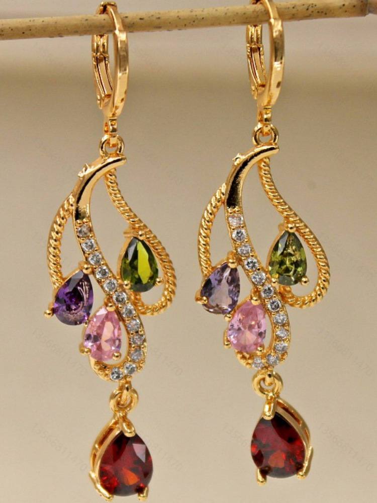 Prachtige lange oorbellen met blad-/bloemontwerp voor dames verspreid met fonkelende zirkonia mode-huwelijkssieraden: Hot Stamping