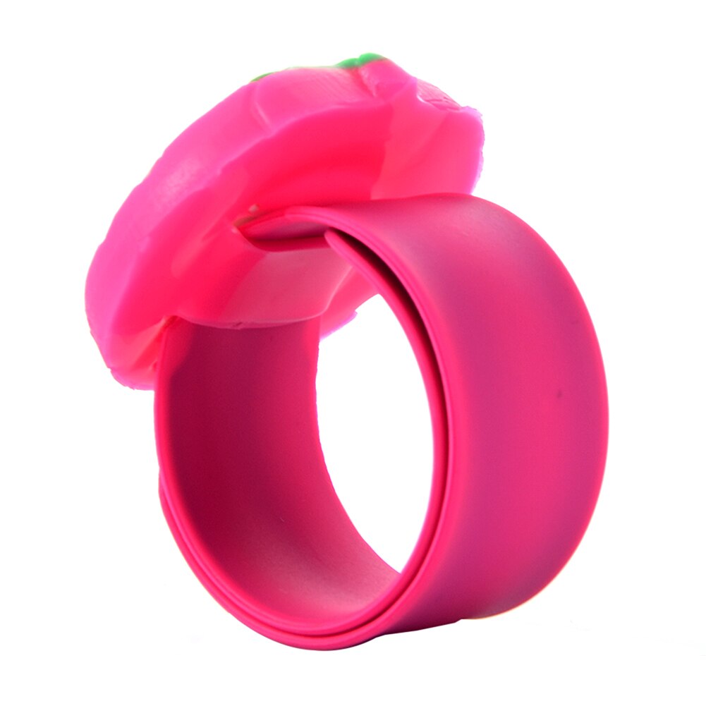 Children's Slap Watch 3D Cartoon Strawberry Quartz Wristwatch Lovely Silicone Band Kids Watch Cute Baby Clock Relogio