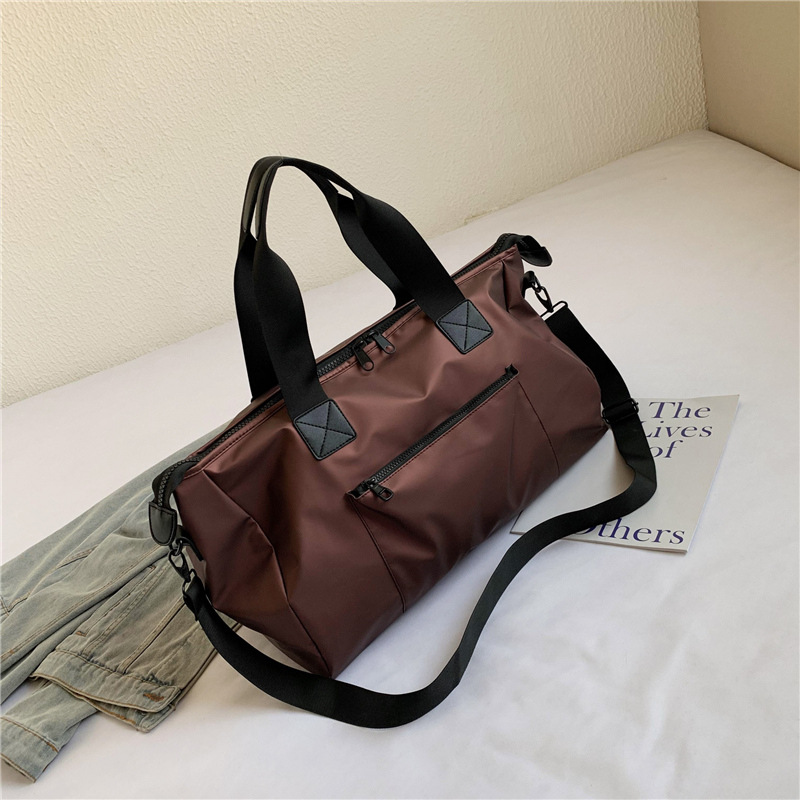 Nylon Waterdichte Reistas Sport Tassen Mannen Handtassen Tote Schouder Crossbody Tas Duffle Multifunctionele Bagage Tassen: Rood