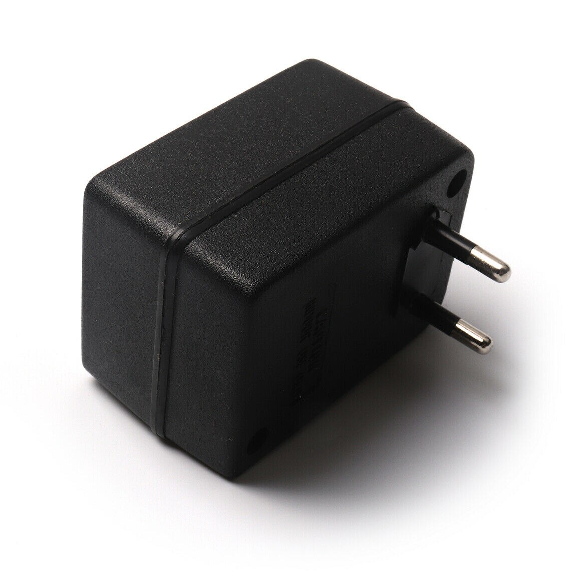 thumbnail image 2 of Plug & Go Voltage Converter: Step Up 110V To 220V For US Appliances Abroad (50W) 2 of 5
