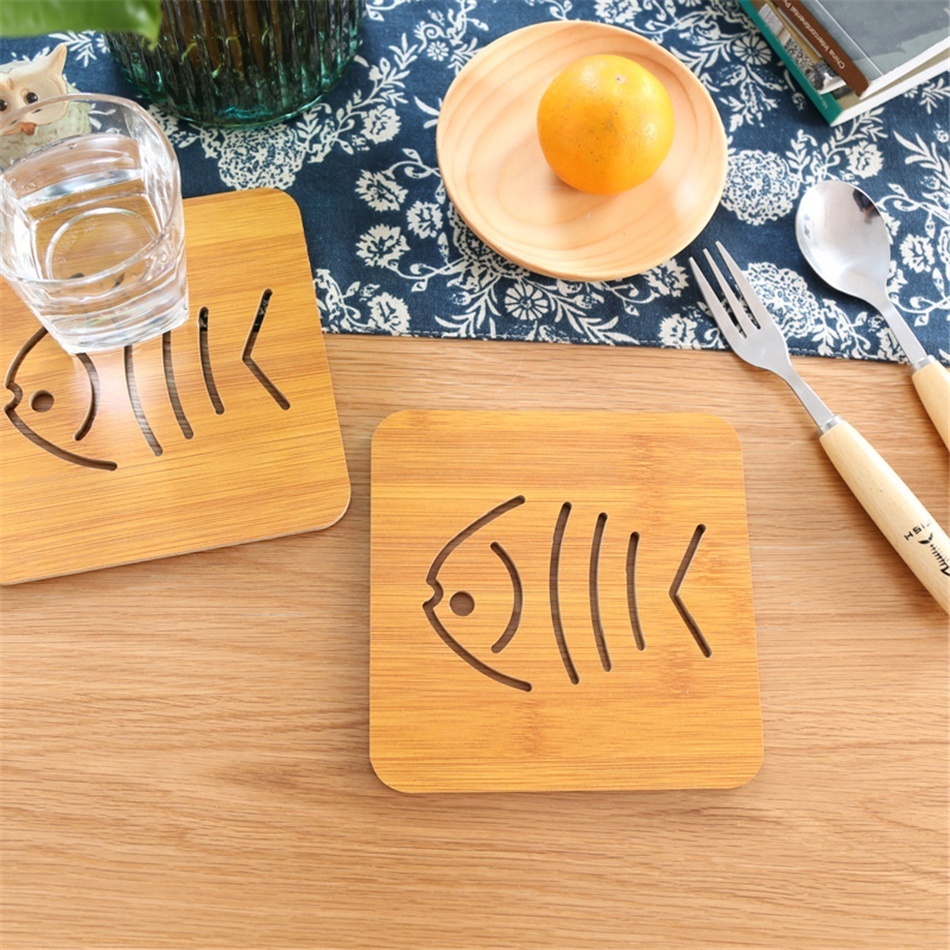 1pc coaster pinwheel stort fiskben tålig katt härligt tecknat köksbord som skyddar träkopp